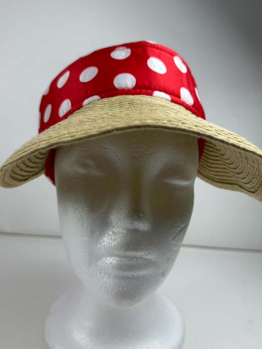 Disney Minnie Mouse Red Polka Dot Woven Straw Sun Visor Hat Roll Up Travel
